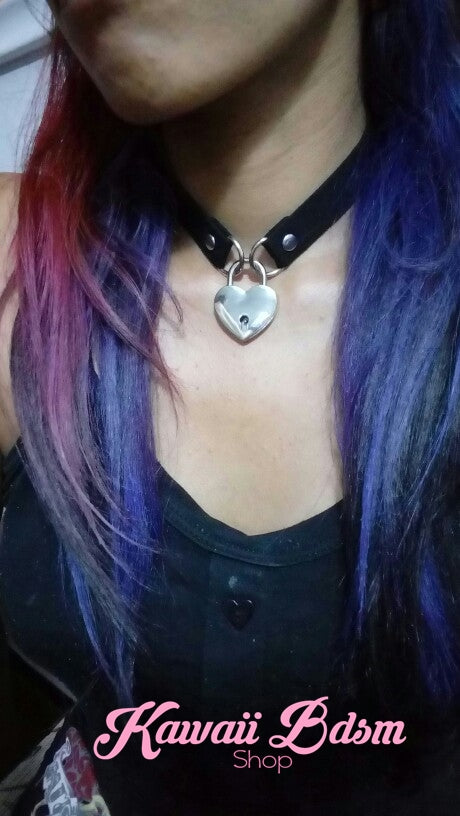 Heart Padlock Day collar (10887257735)