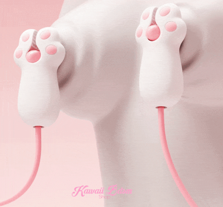 GIF of Kitten Paw vibrator pulsing at high frequency, demonstrating its soft clip-on action for nipple play.
