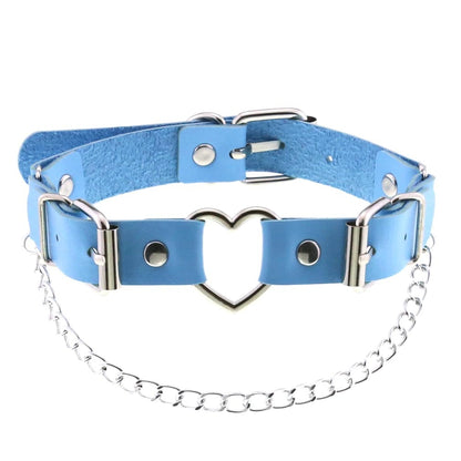 Buckles Heart Choker
