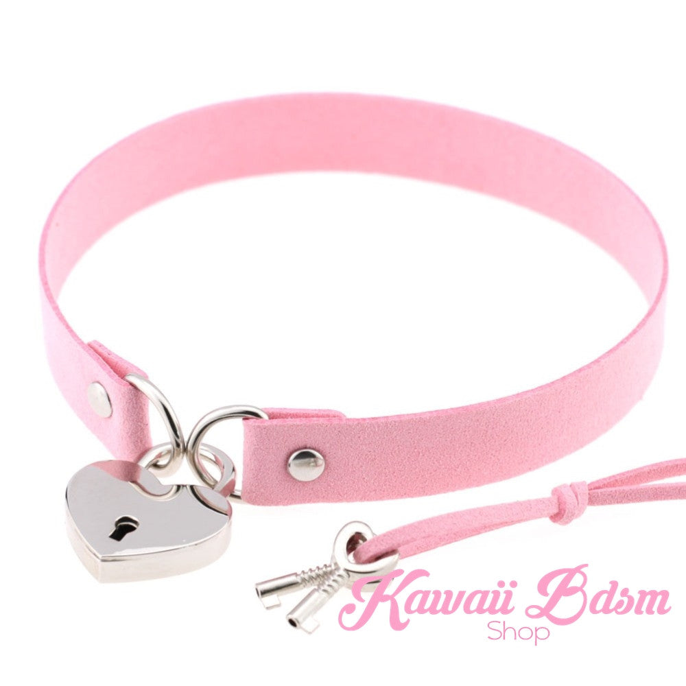 Heart Padlock Day collar (10887257735)