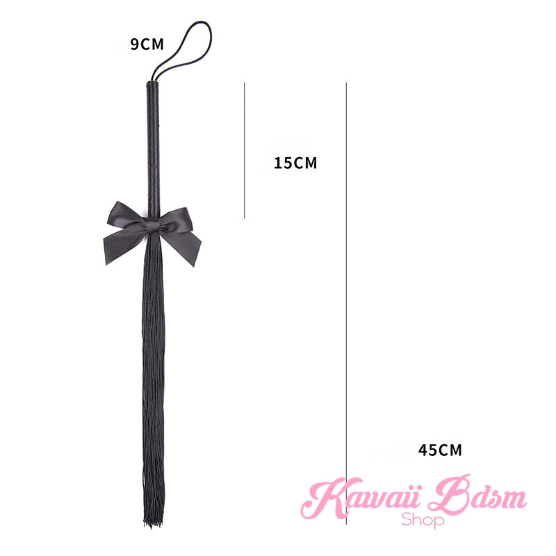 Cute Bow Flogger (11263769415)