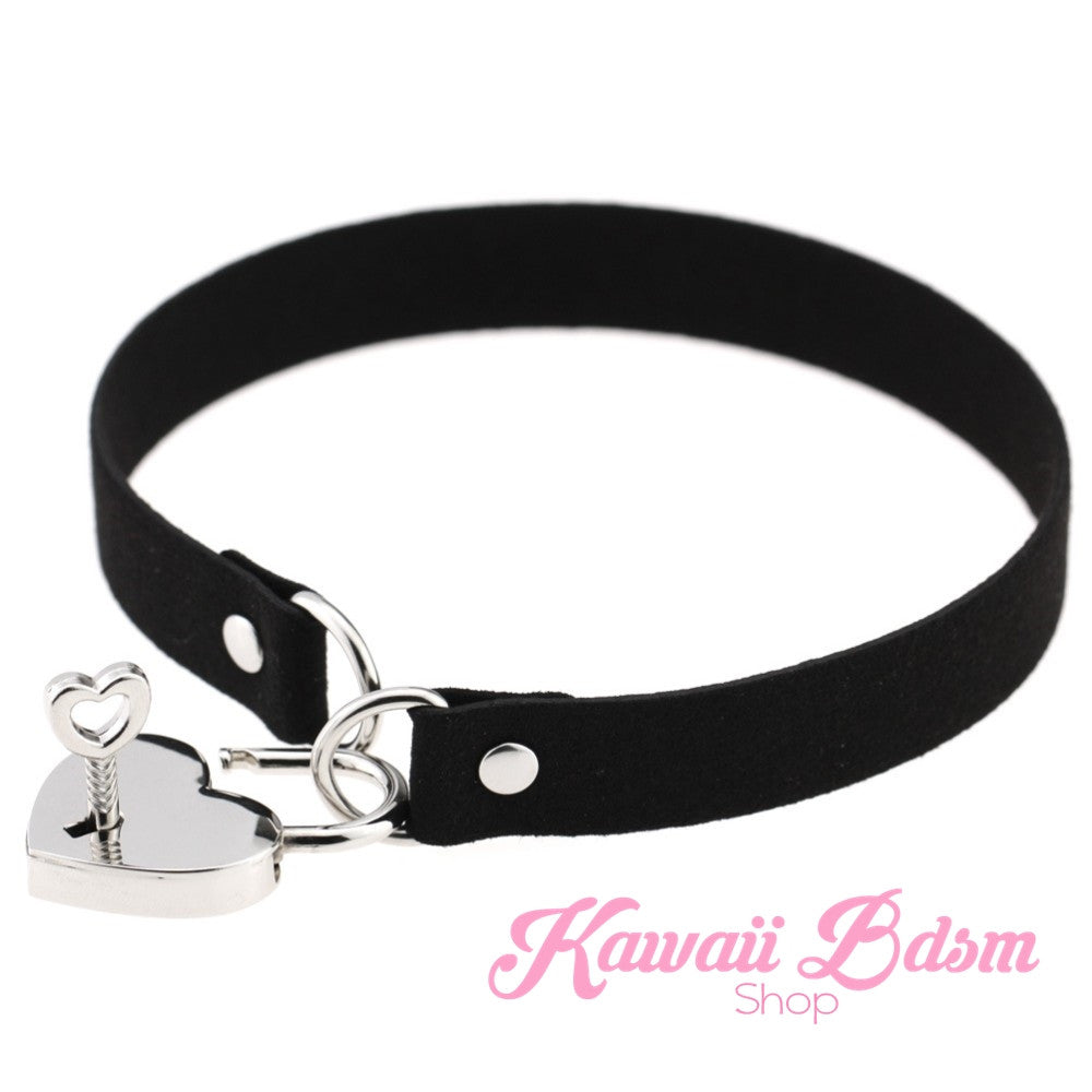 Heart Padlock Day collar (10887257735)