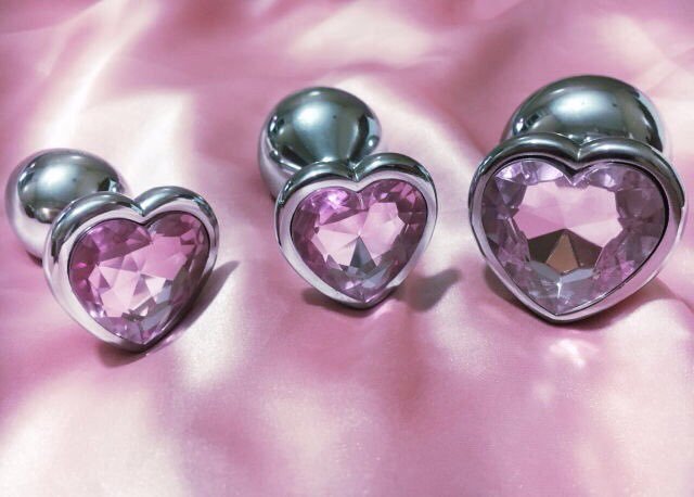 heart plug stainless steel crystal Jewell colorful rainbow ddlgworld ddlgplayground kinky sex buttplug anal babygirl babydoll doll soft aesthetic submissive sub cgl mdlg mdlb ageplay kittenplay neko girl boy by Kawaii BDSM - cute and kinky / Worldwide Free Shipping  (11179135239)