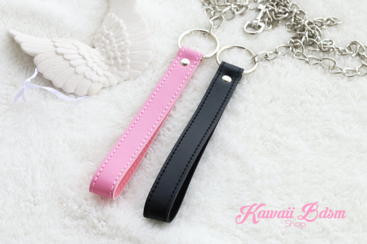 Chain Leashes (11033856839)